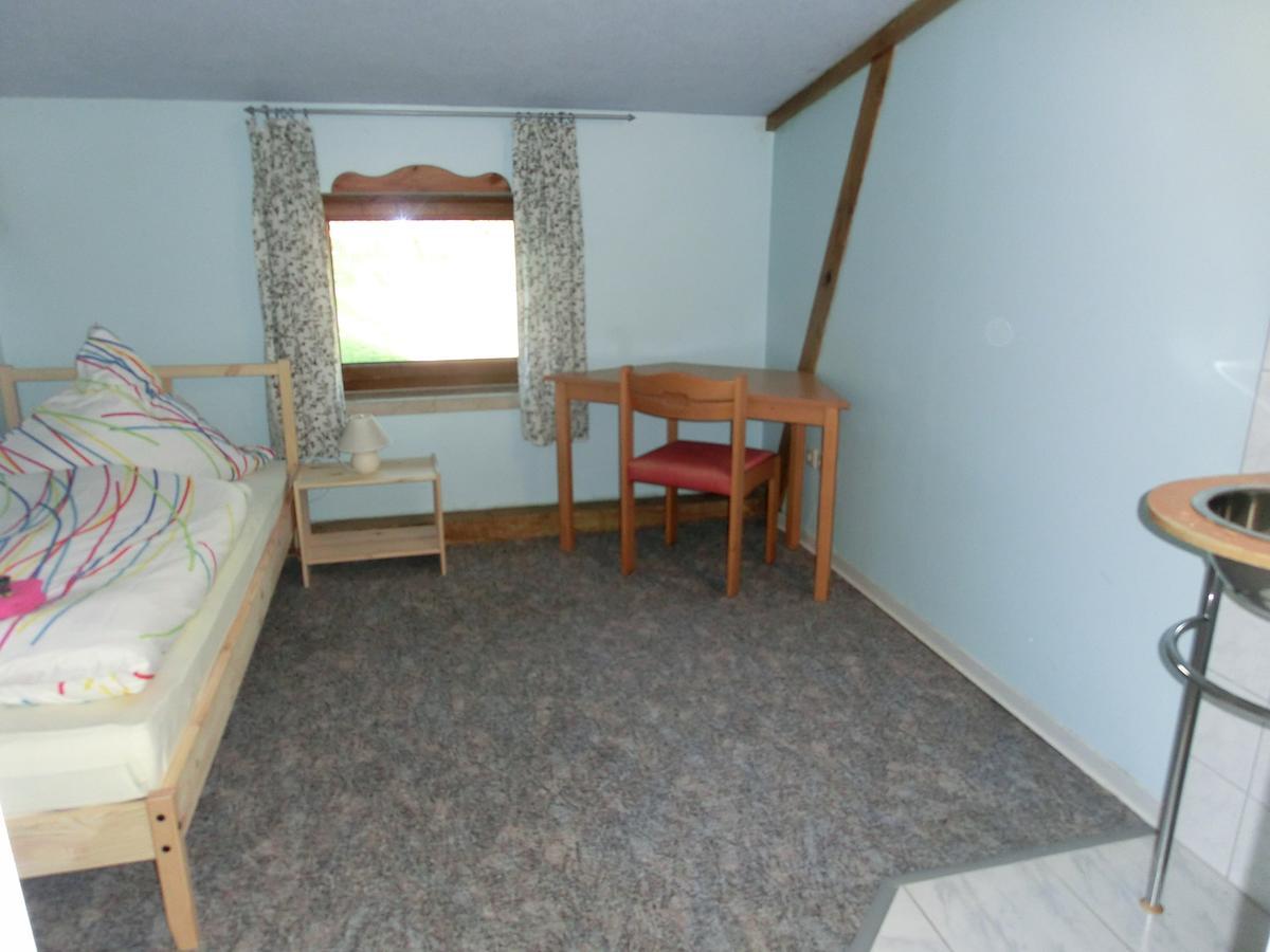 Domane Neu Gaarz Hostel Номер фото